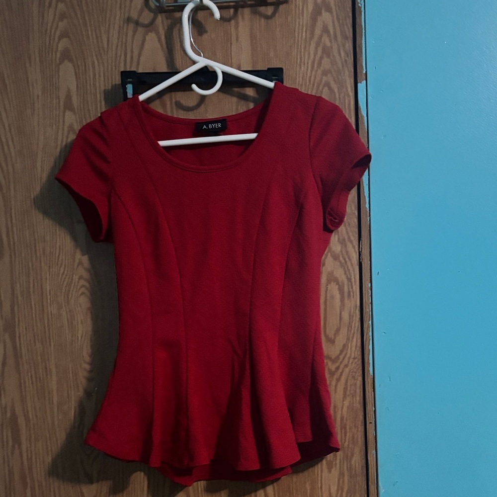 A. Byer Vibrant Red Short Sleeve Top